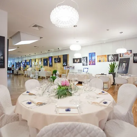 Schio Hotel 호텔 스키오