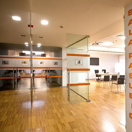 فندق Schio Hotel سكيو