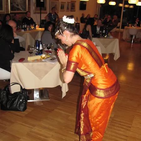 Schio Hotel ホテル スキーオ