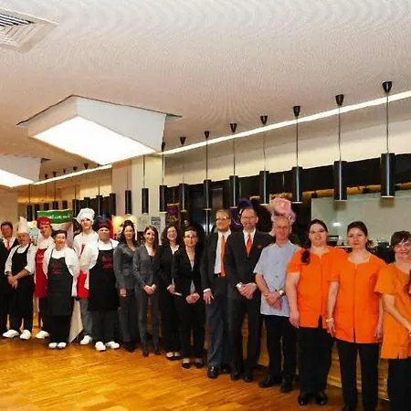 Schio Hotel ホテル スキーオ