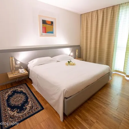 Hotel Schio Hotel